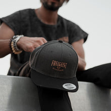 Laden Sie das Bild in den Galerie-Viewer, SNAPBACK CAP